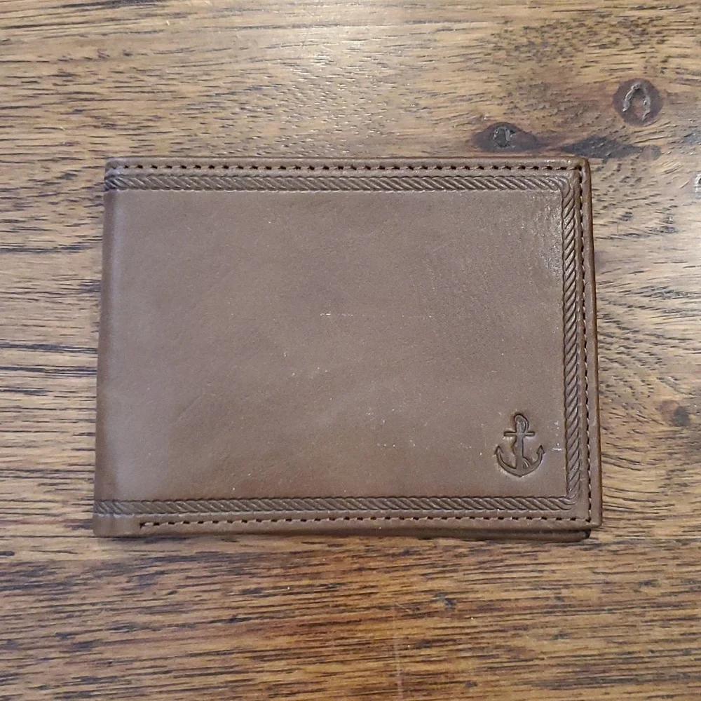 Mens Dockers brown anchor embossed bifold wallet